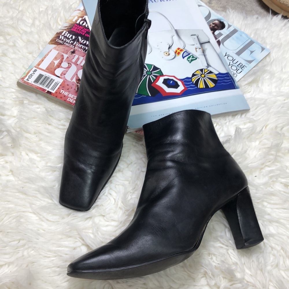 ANTONIO MELANI Black Nappa Leather Booties with zipper on Side - Picture 3 of 15